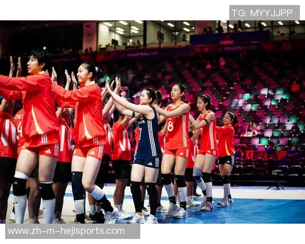 女排中国队迎战俄罗斯队全力争胜展现团队精神与竞技风采 女排中国队迎战俄罗斯队全力争胜展现团队精神与竞技风采